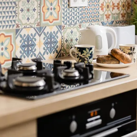 Daire Charming For 4 People Located 650 M From The Old Town Of By Renters