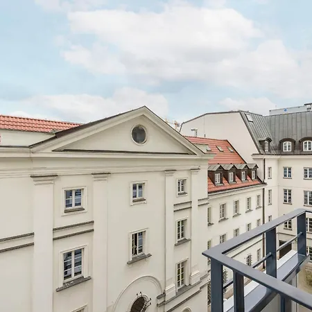 Charming For 4 People Located 650 M From The Old Town Of By Renters Apartament *